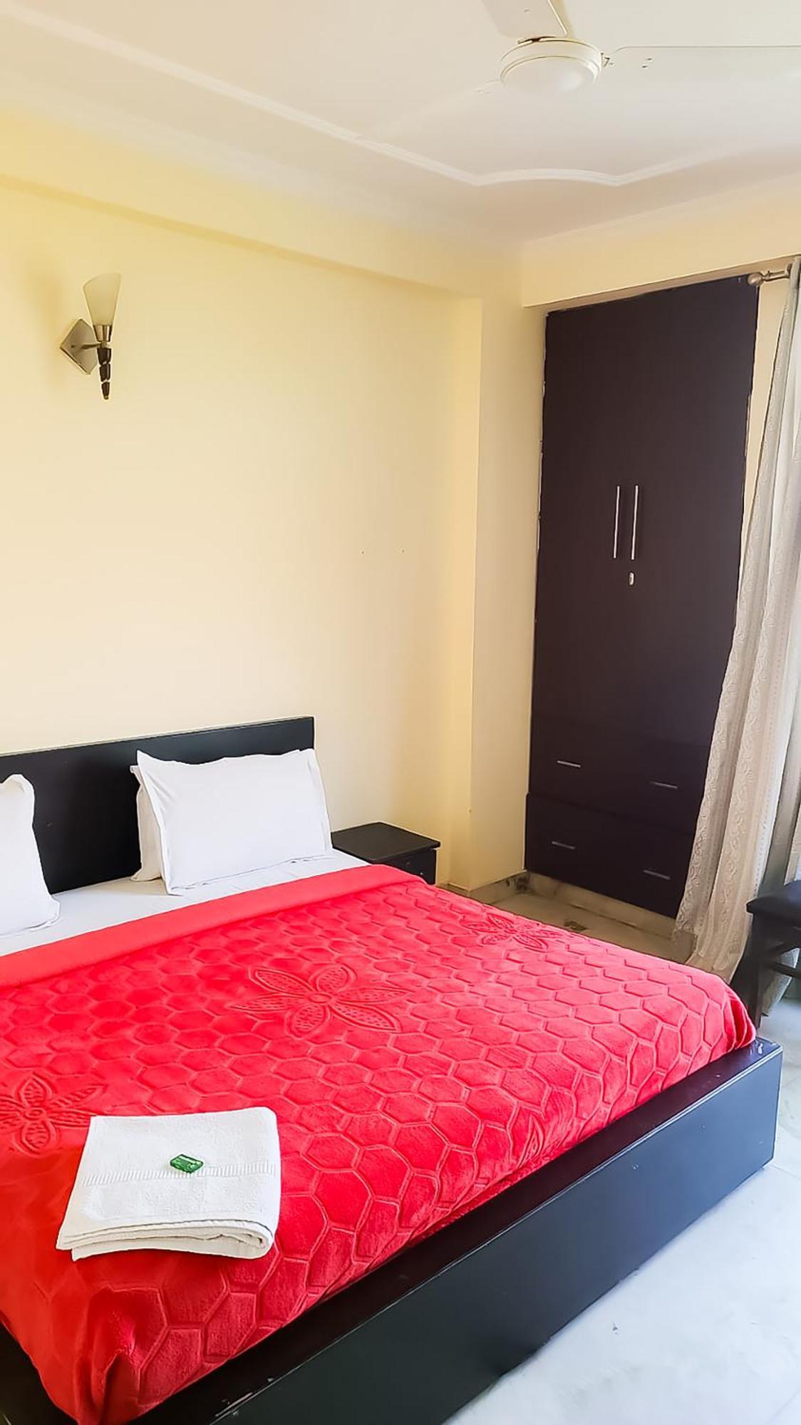 Deluxe Room In Cr Park 뉴델리 외부 사진